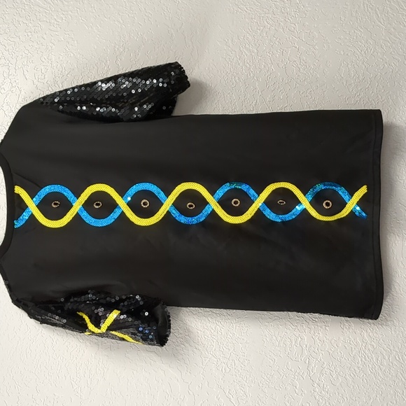 Clubbing Mini Dress with Sequins - Picture 2 of 11